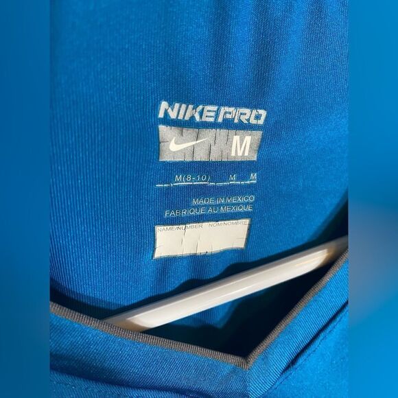 Nike pro tank top - Picture 2 of 6